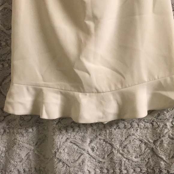 Le Suit Petite White Flared Hem - Picture 2 of 9